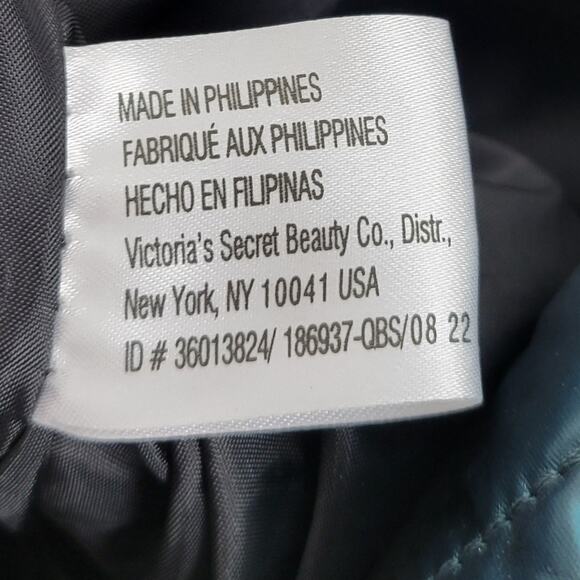 Victorias Secret Womens Tote Bag Large Green Metallic Quilted Puffer 14" NEW - Picture 12 of 16